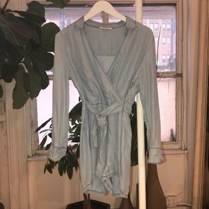 BB DAKOTA Chambray romper